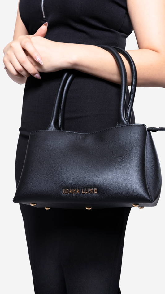 Zoro Shoulder Bag in Black - Idaya Luxe