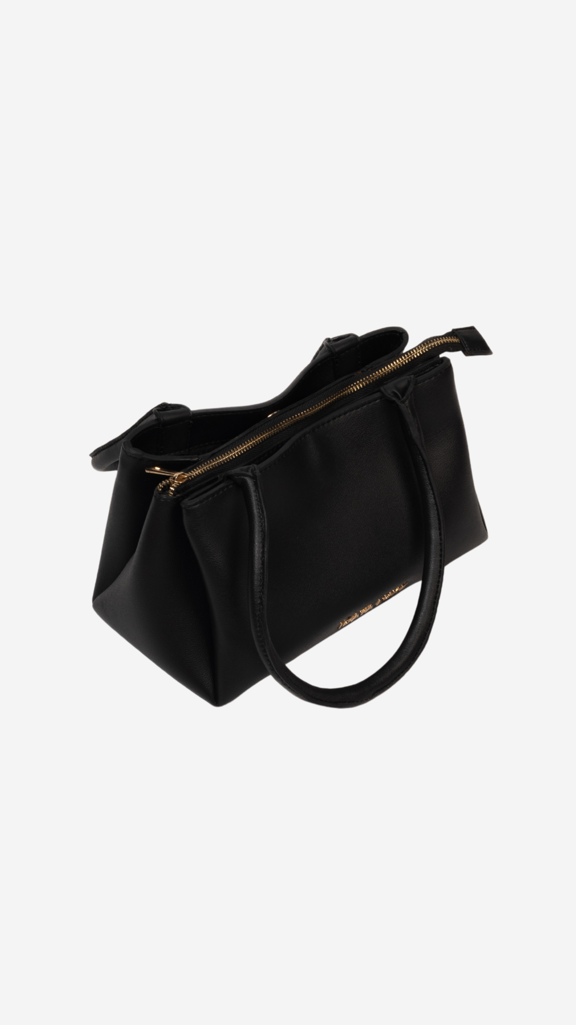 Zoro Shoulder Bag in Black