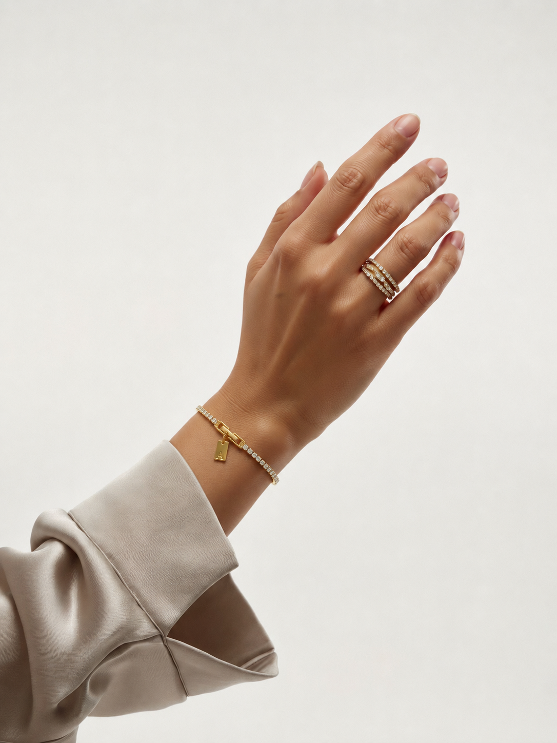 Elara Initial Bracelet - Idaya Luxe