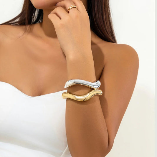 Celene Bracelet Stack (Golden & Silver)