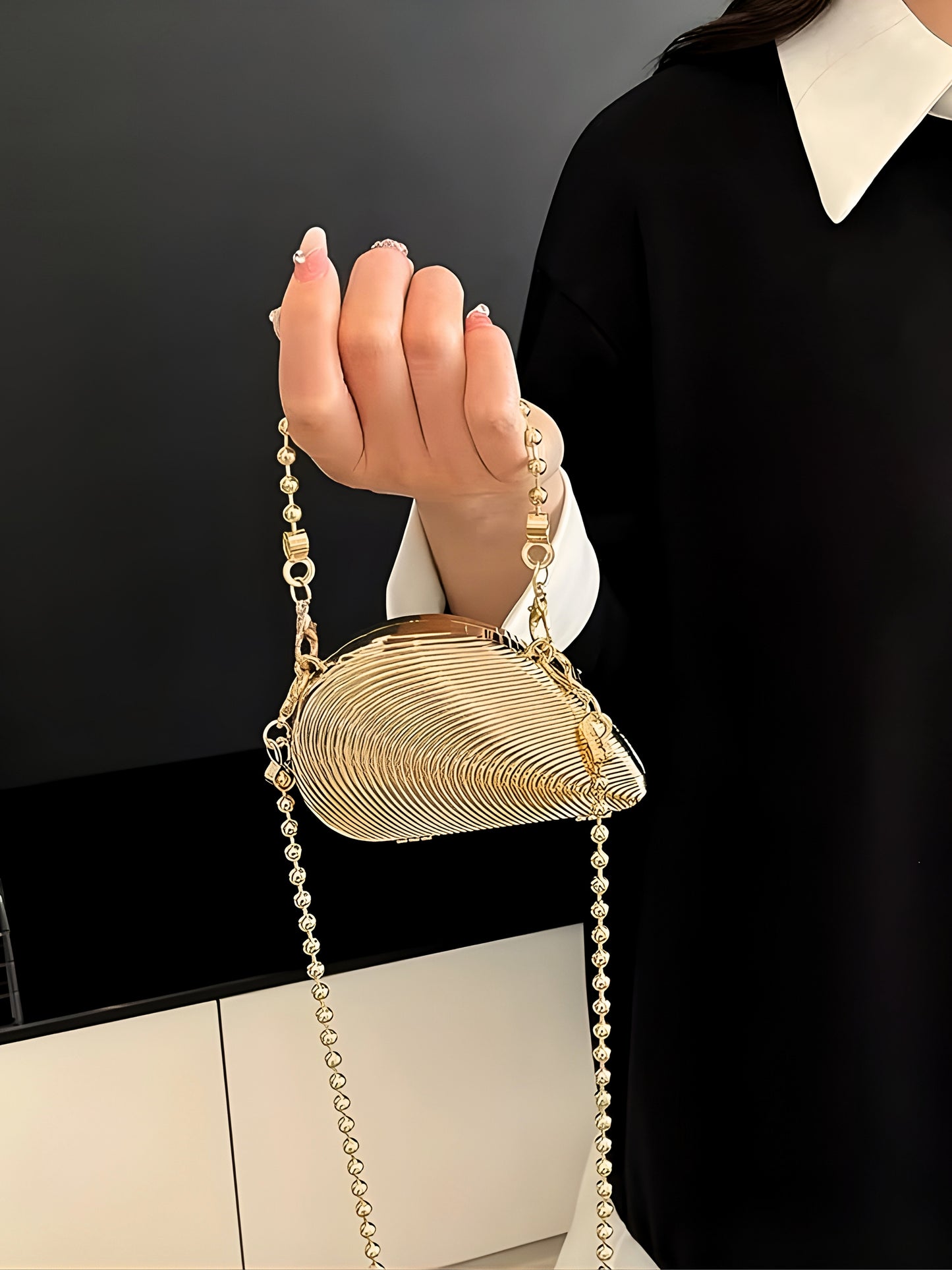 Micro Zyra Clutch in Golden