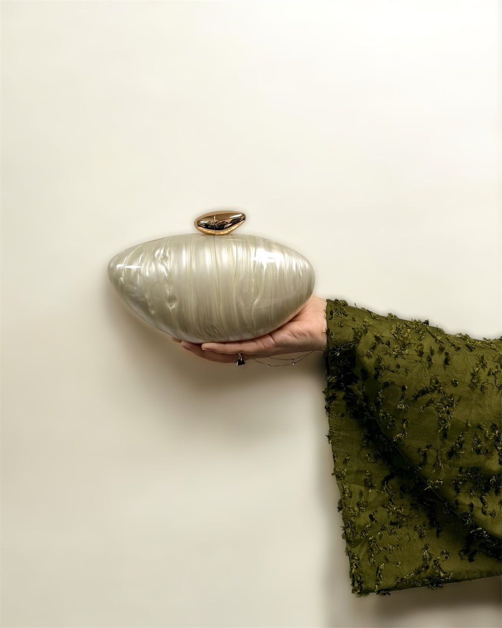 Ira Clutch Bag in White - Idaya Luxe