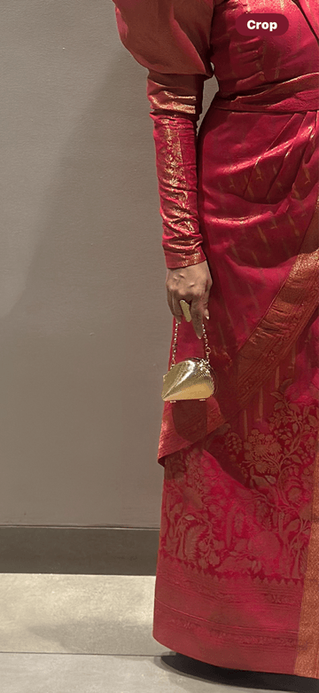 Micro Zyra Clutch in Golden