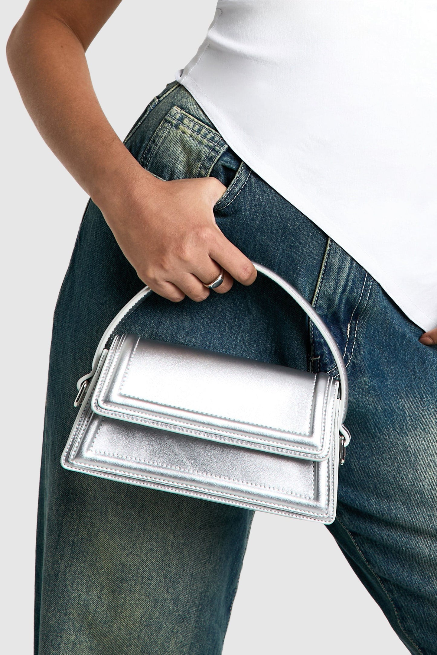 Aroka Bag in Silver