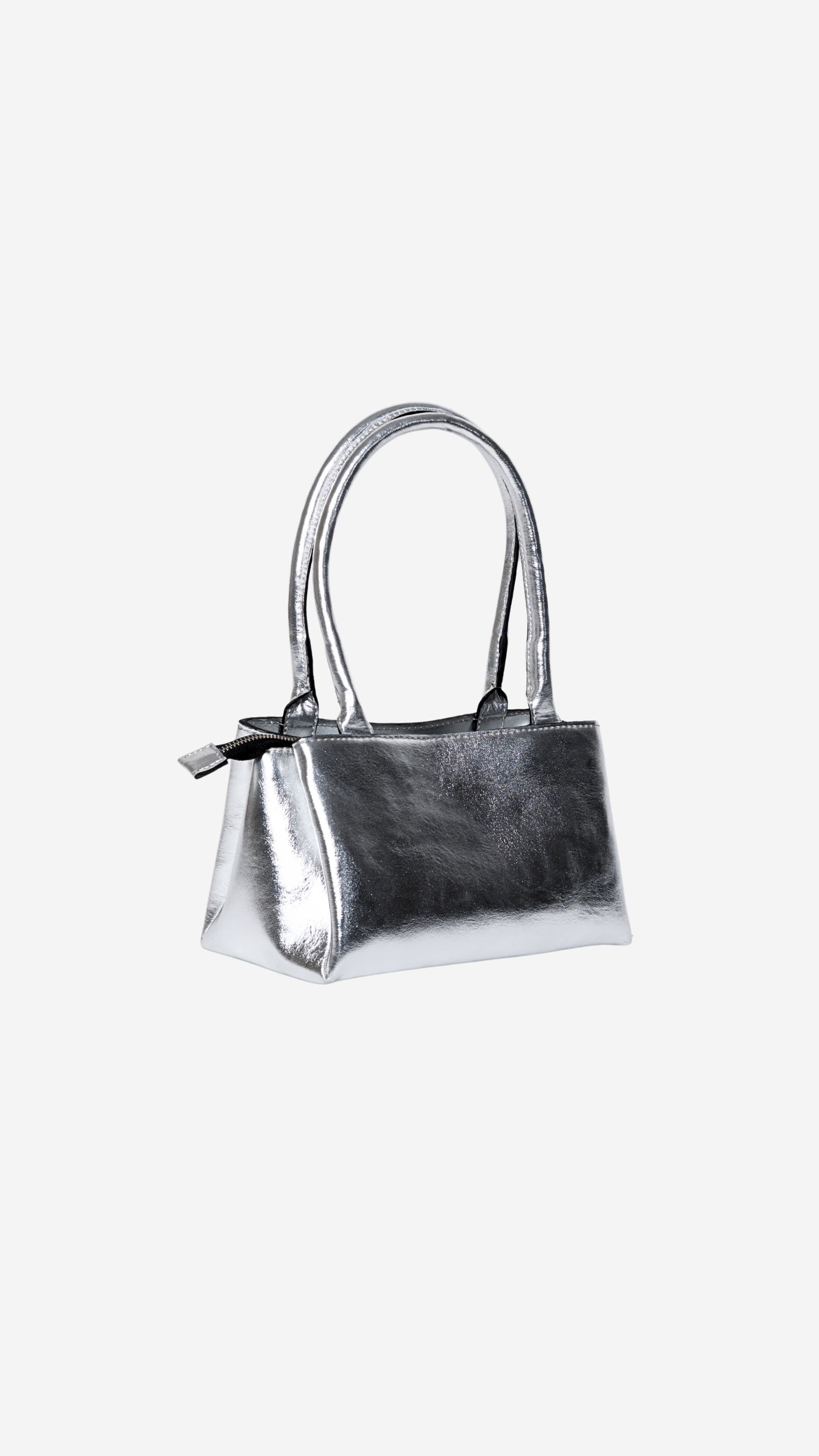 Zoro Shoulder Bag in Silver