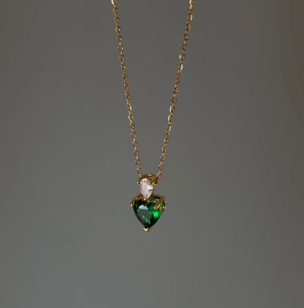 Aura Bottle Green - Idaya Luxe