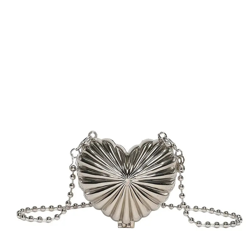Amour Clutch in Silver