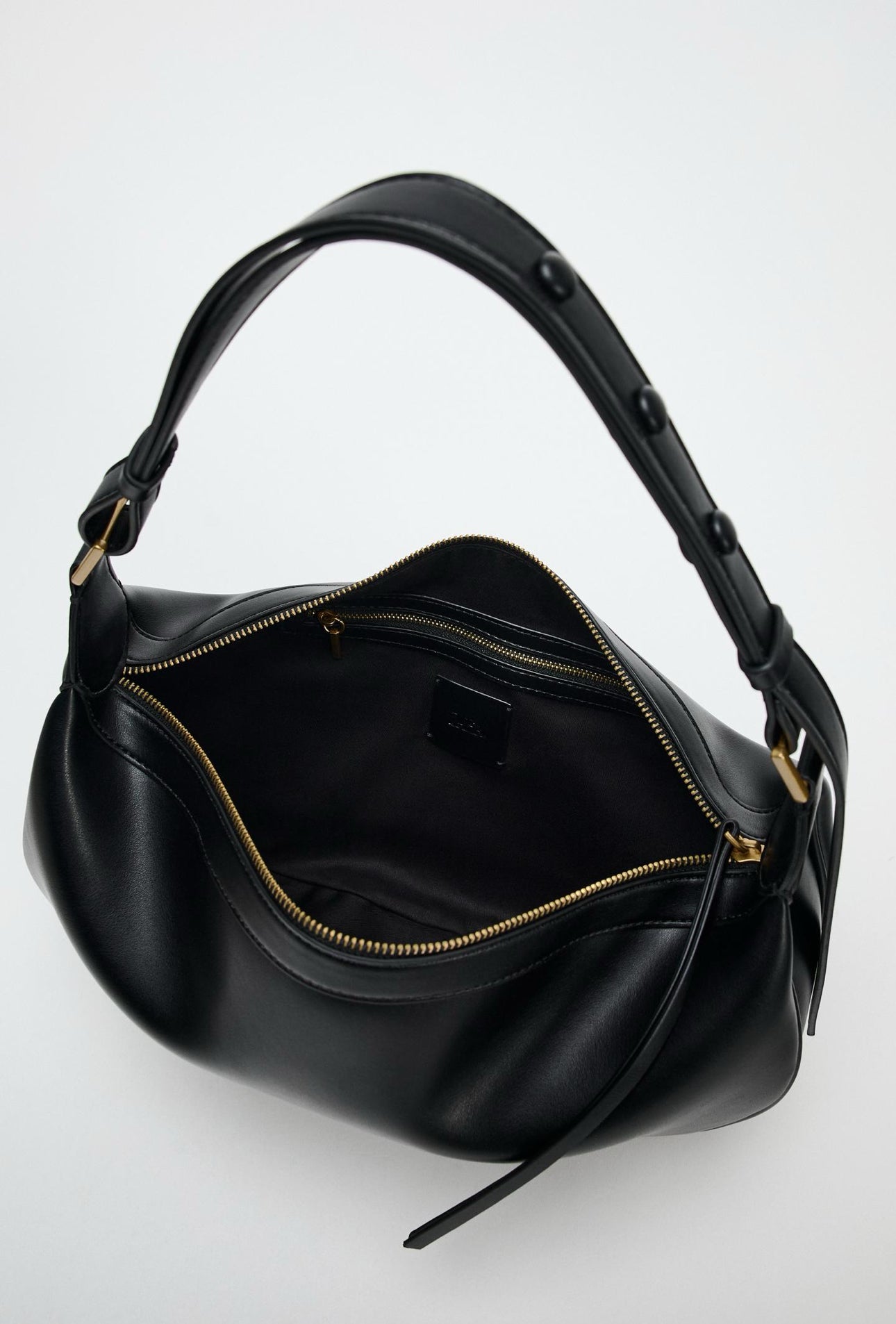 Velar Bag in Black