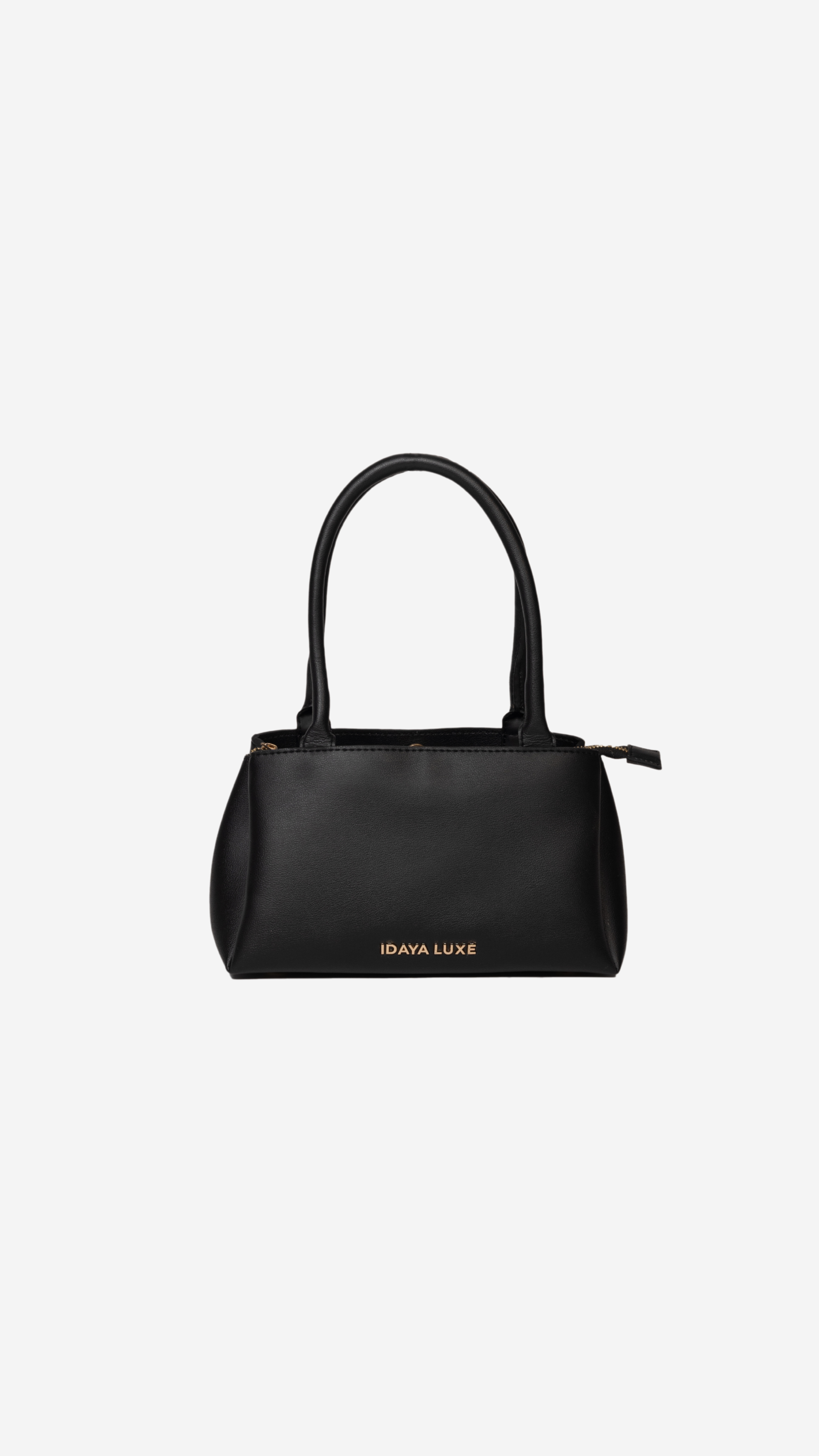 Zoro Shoulder Bag in Black