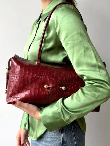 Nyx Bag in Cherry Red