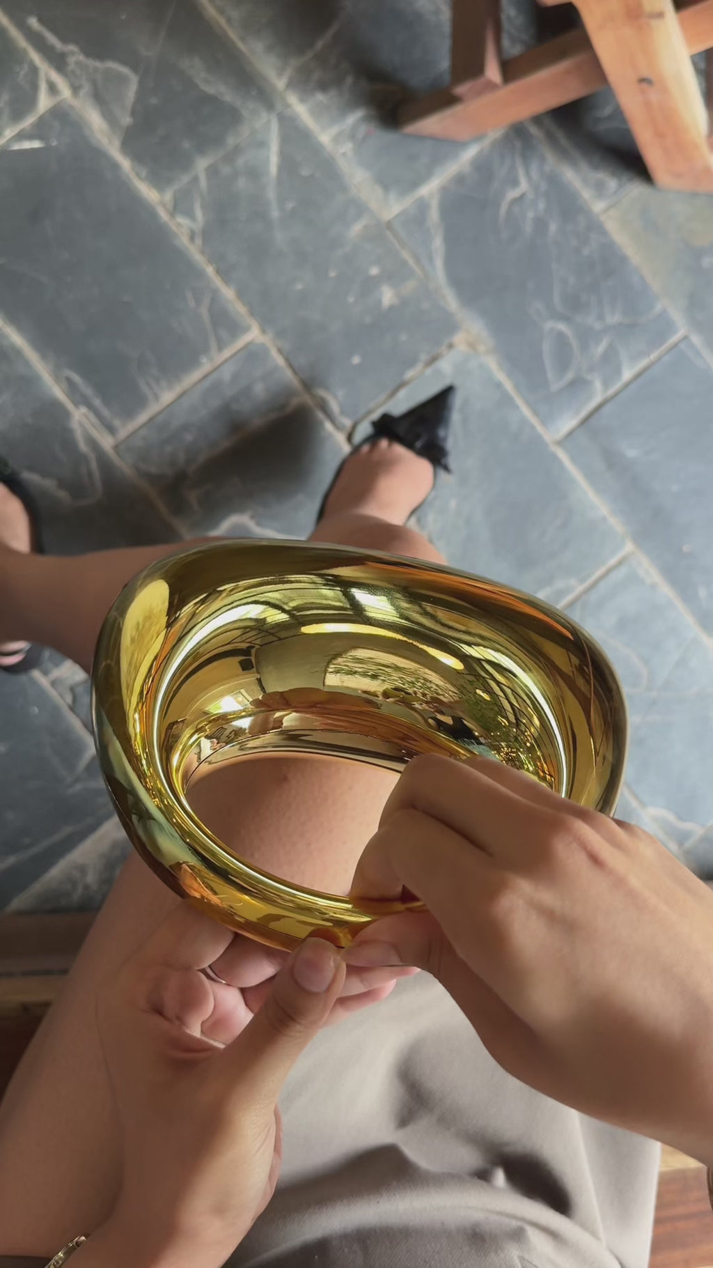 Juno Clutch in Golden